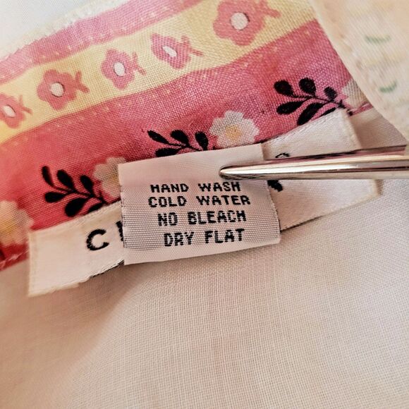 CITRON Butterfly Embroidered Tunic - SMALL - Unique Spring Floral - Ramie Linen - Picture 12 of 13